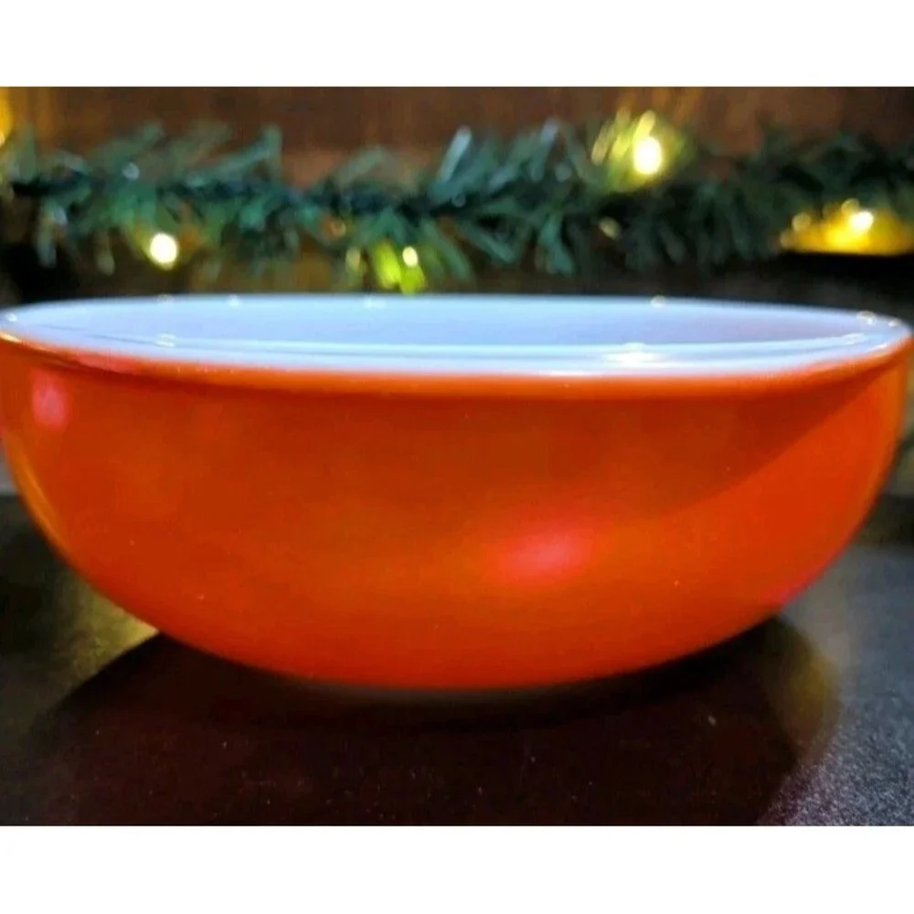 Vintage Pyrex 024 Friendship Red Orange 2 Qt‎ Mixing Bowl Casserole Milk Glass